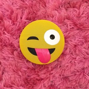 Emoji Speaker